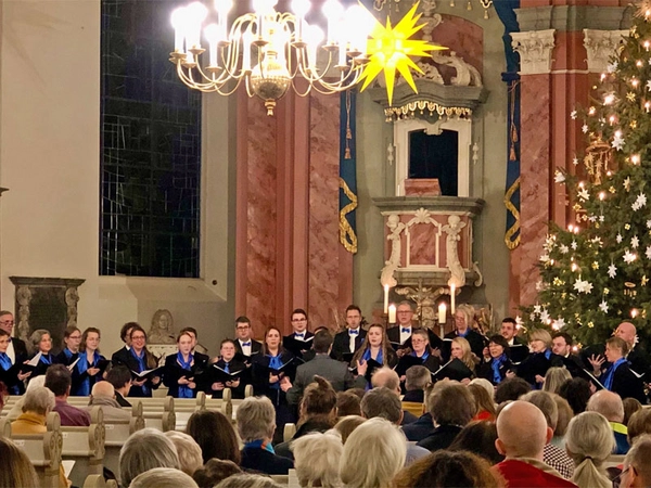 Konzertchor Leipzig in der Markkleeberger Martin-Luther-Kirche, Foto: Uwe Buchheim