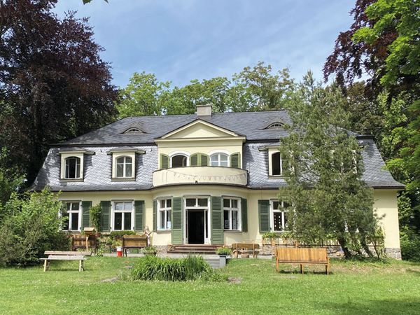 Der Haus Steinstraße e.V. hat begonnen im Robert-Koch-Park ein soziokulturelles Zentrum zu etablieren und nutzt dafür aktuell das Haus 4. Foto: Stadt Leipzig