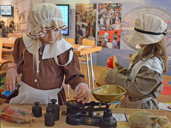 Kinder machen Messe, Foto: Stadtgeschichtliches Museum Leipzig