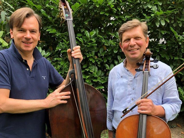 Die Gewandhaus-Musiker Slawomir Rozlach (Kontrabass) und Christian Erben (Violoncello), Foto: Bach-Museum Leipzig / Künstler privat