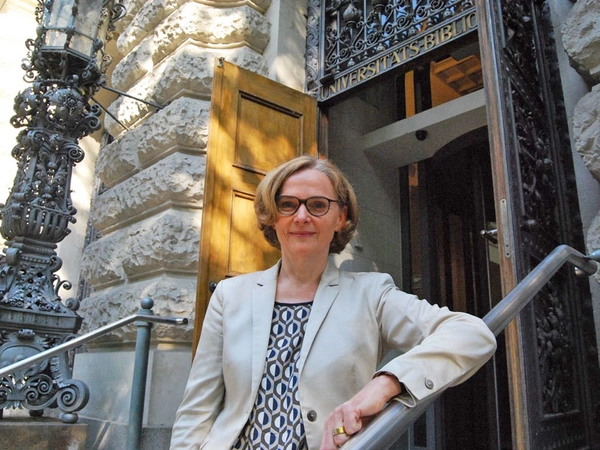 Die zukünftige Direktorin der Universitätsbibliothek Leipzig, Dr. Anne Lipp. Foto: Birgit Pfeiffer