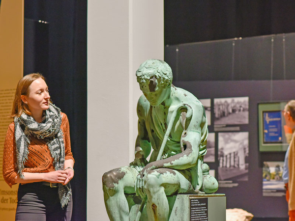 Ausstellungsimpression: Tod und Bestattungskultur in Leipzig, Foto: Markus Scholz