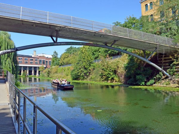 Leipziger Wasserfest - Karl-Heine-Kanal und Stabbogenbrücke, Foto: Franziska Tiedtke