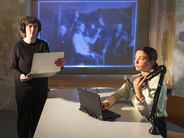 Angelika Waniek und Frederike Moormann, Foto: Schaubühne Lindenfels