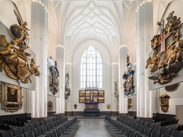 Blick ins Paulinum – Aula und Universitätskirche St. Pauli (Altarbereich), Foto: Kustodie der Universität Leipzig / Steffen Spitzner