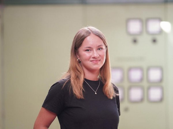 2000. Azubi der Leipziger Gruppe: Sophie Zimmermann, zukünftige Umwelttechnologin für Wasserversorgung. Foto: Leipziger Gruppe