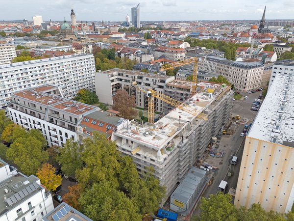 Robert-Schumann-Straße / Grassistraße: Bautenstand, Foto: Peter Usbeck