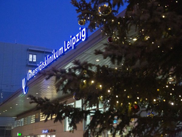 Auch zu den Weihnachtsfeiertagen und darüber hinaus ist die Notfallversorgung von Patienten im Universitätsklinikum Leipzig gesichert, Foto: Stefan Straube / UKL