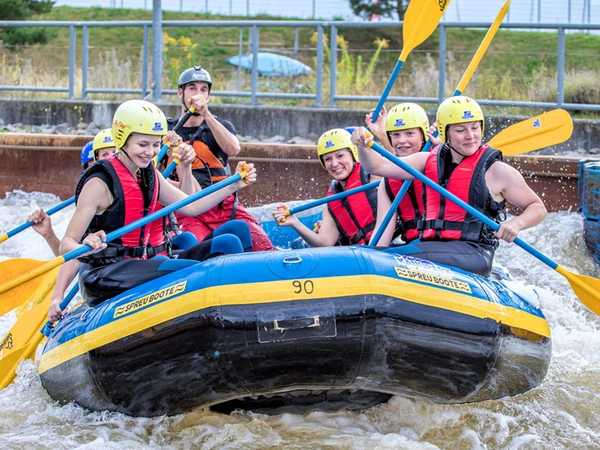 Wildwasser-Rafting im Kanupark, Foto: Kanupark Markkleeberg