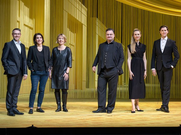 Torsten Rose, Dr. Cornelia Preissinger, Lydia Schubert, Tobias Wolff, Marlene Hahn und Rémy Fichet, Foto: Uwe Frauendorf / Oper Leipzig