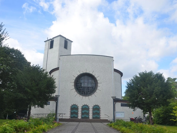 St. Bonifatius-Kirche in Leipzig-Connewitz, Foto: Katholisches Pfarramt St. Bonifatius