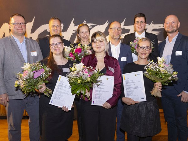 Stadt Leipzig: Preisverleihung "Leipzig Ambassadors" am 22. Oktober 2024, Foto: PUNCTUM / Stefan Hoyer