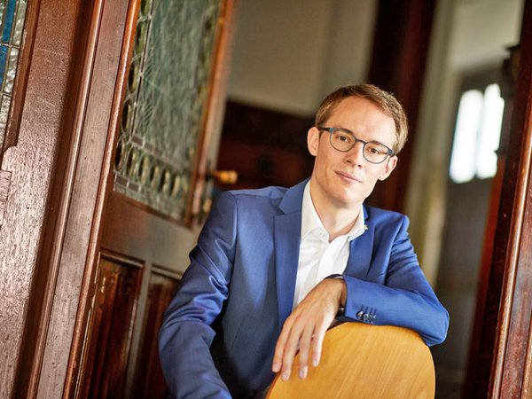 Thomasorganist Johannes Lang, Foto: Tobias Tanzyna