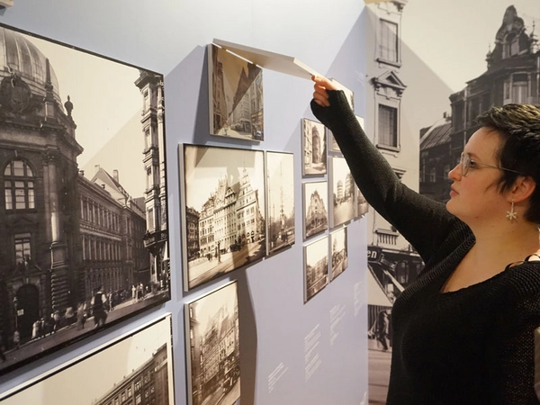 Ausstellung: SILBER AUF GLAS, Foto: Katja Etzold