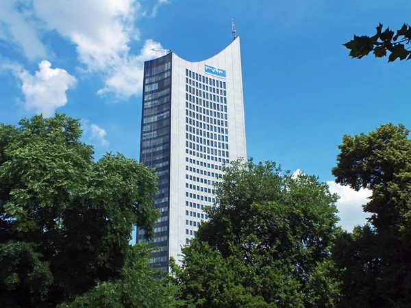 City-Hochhaus (Uniriese)