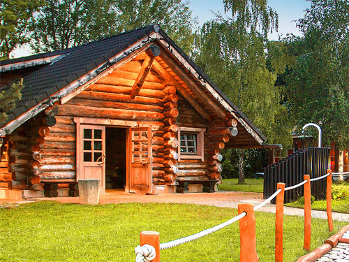 Blockhaus-Außensauna, Foto: Kur- und Freizeitbad RIFF